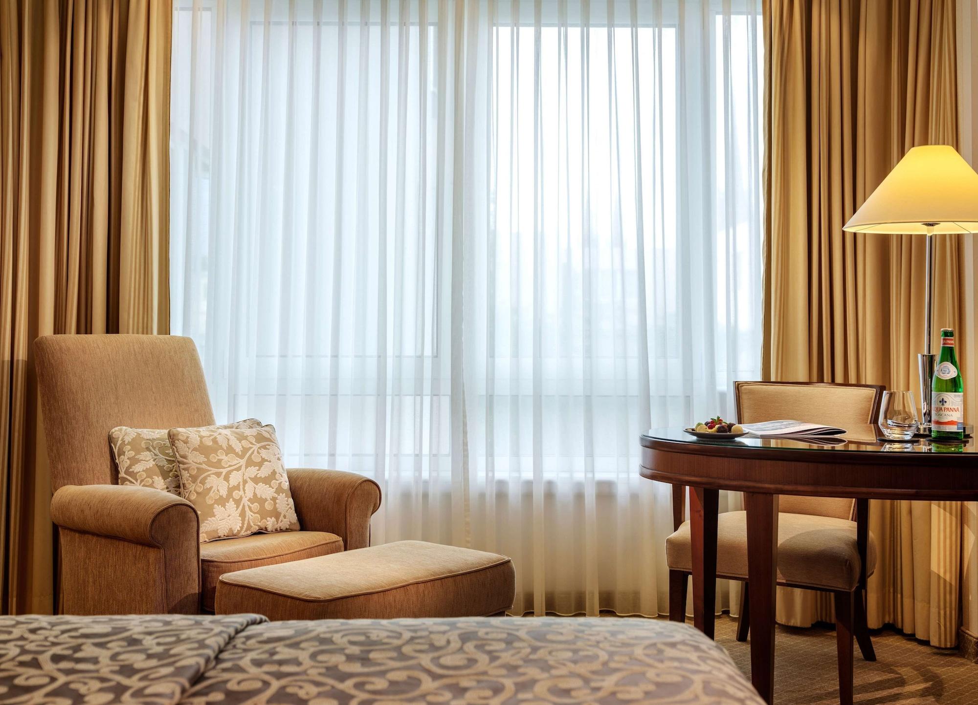 Nassauer Hof 5* Wiesbaden