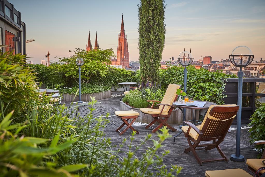 Hotel Nassauer Hof 5*